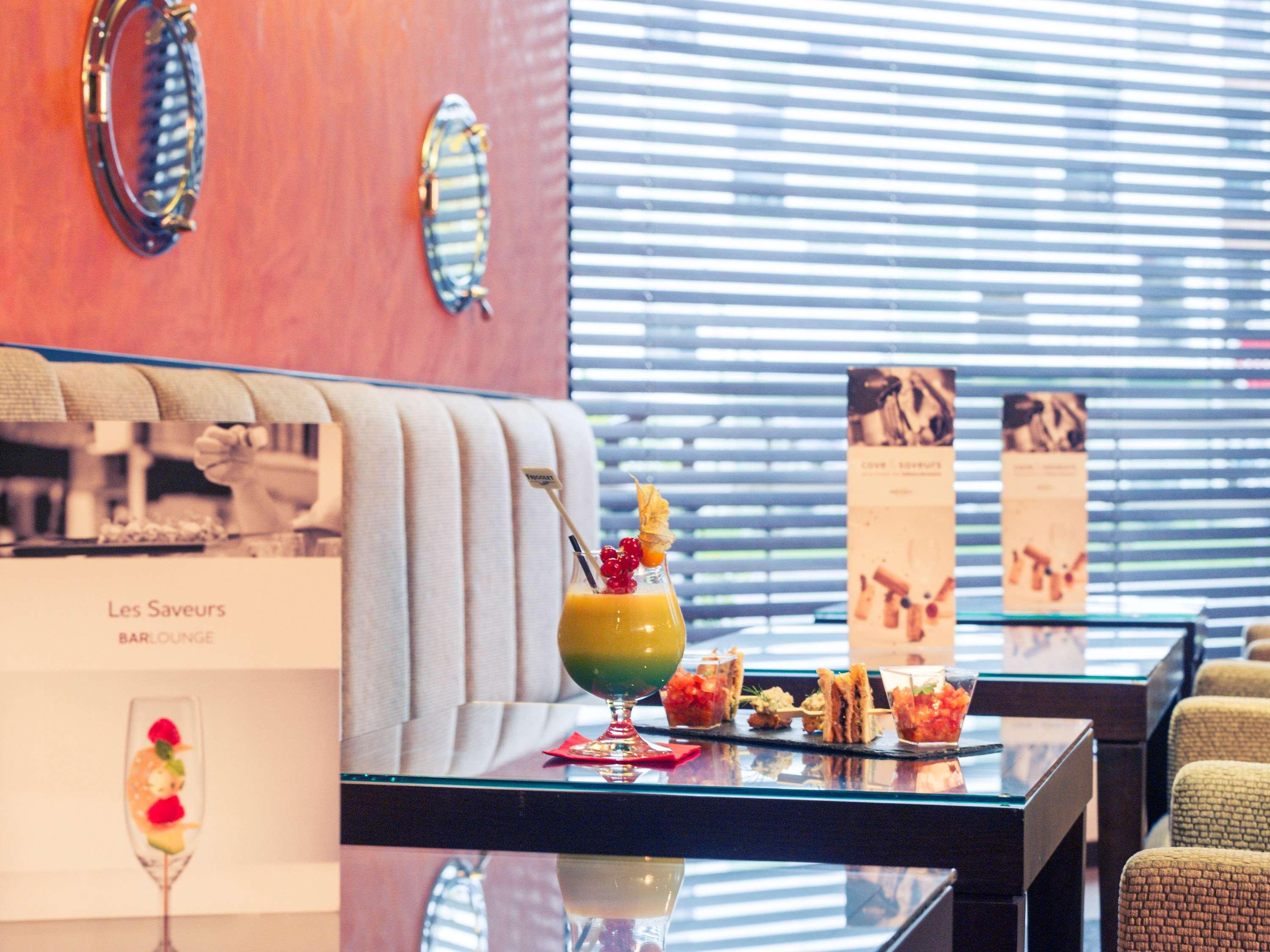 Mercure Maurepas Saint Quentin Εξωτερικό φωτογραφία