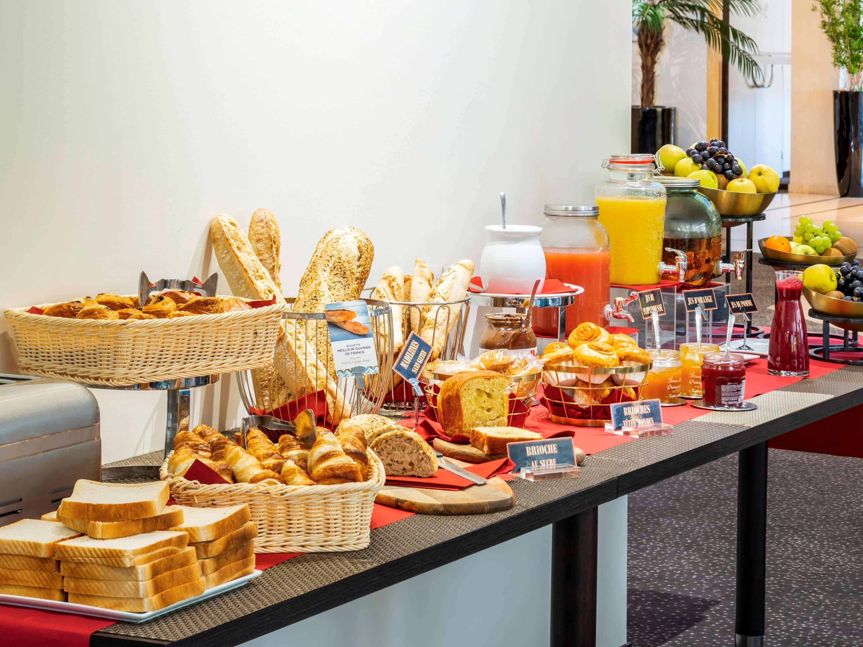Mercure Maurepas Saint Quentin Εξωτερικό φωτογραφία
