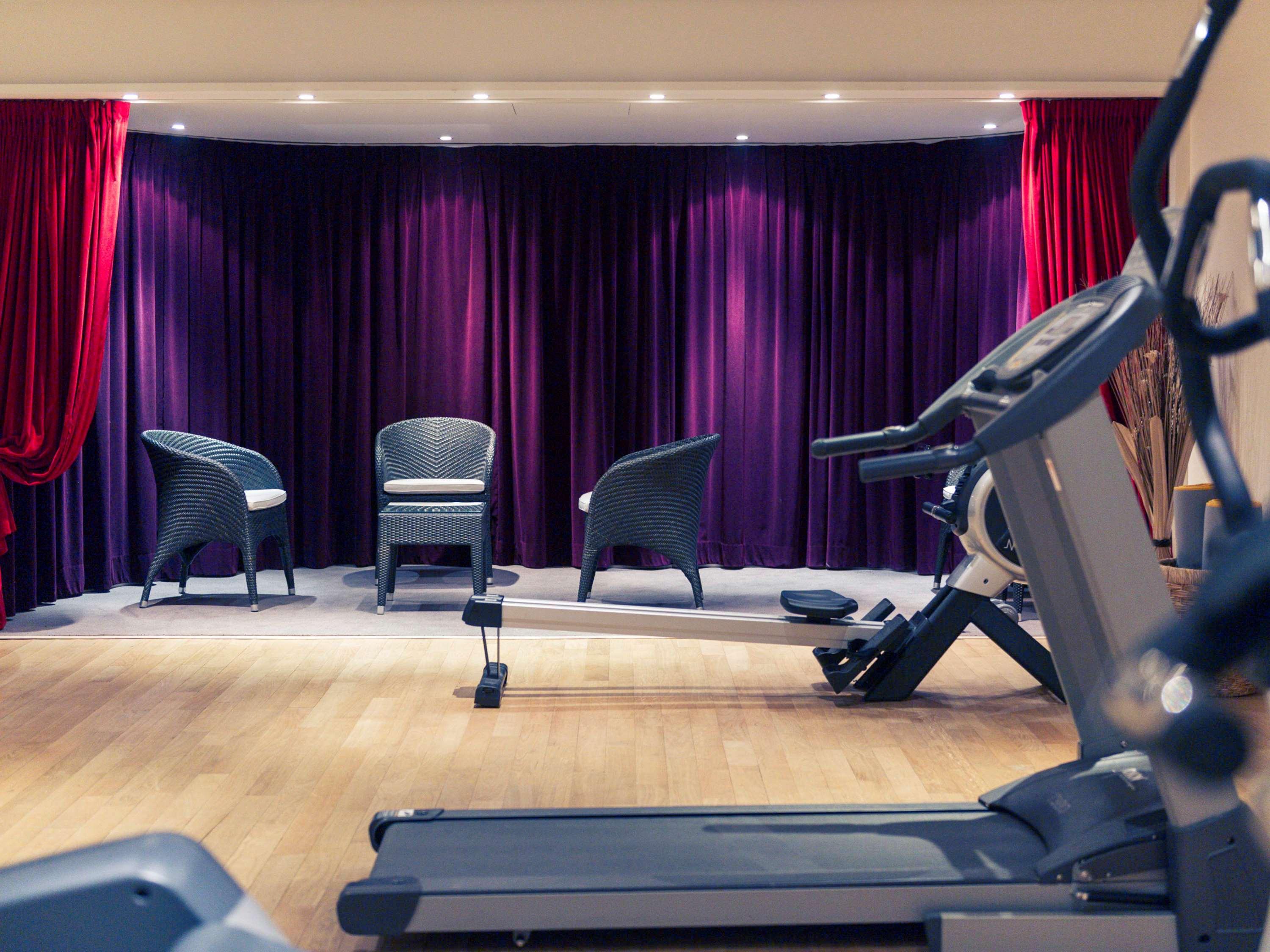 Mercure Maurepas Saint Quentin Εξωτερικό φωτογραφία