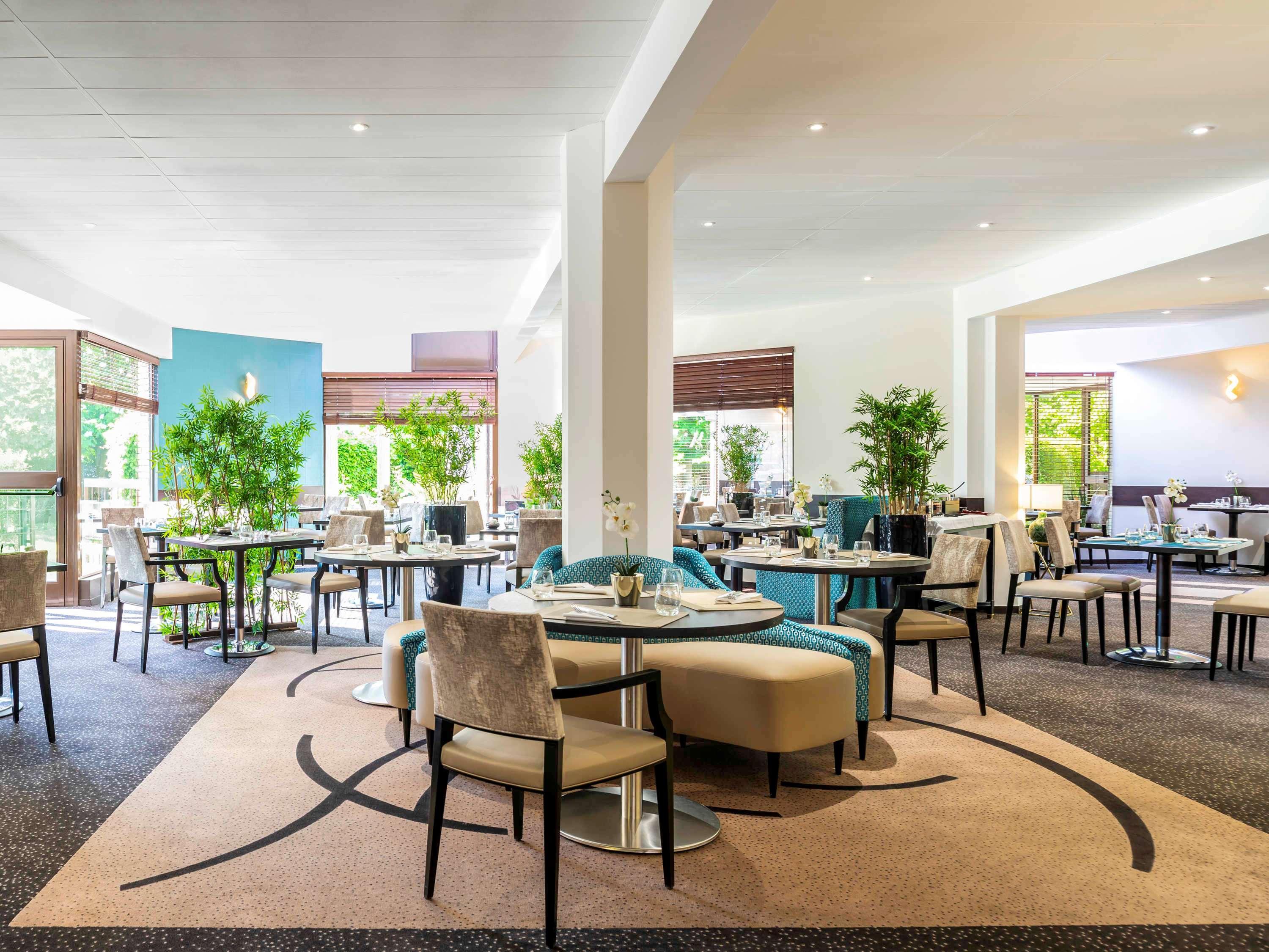 Mercure Maurepas Saint Quentin Εξωτερικό φωτογραφία