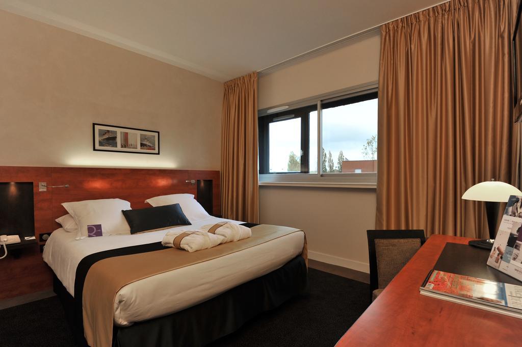 Mercure Maurepas Saint Quentin Εξωτερικό φωτογραφία