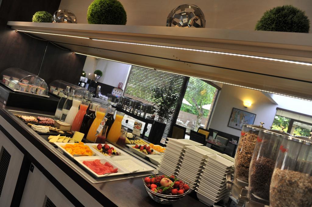 Mercure Maurepas Saint Quentin Εξωτερικό φωτογραφία